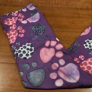 Ladies Buttery Soft Full Length Leggings- Purple Paw Prints- One Size